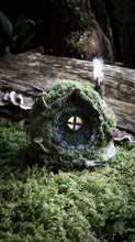 Load image into Gallery viewer, Hobbit home &#39;Green Door&#39;
